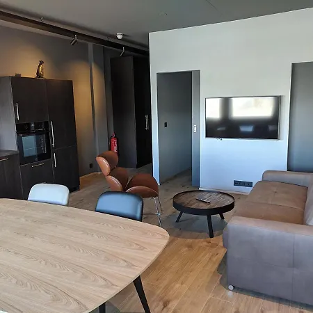Tryggvabraut 24 One Bedroom Apartment Akureyri Eksteriør billede