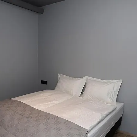 Tryggvabraut 24 One Bedroom Apartment Akureyri Eksteriør billede