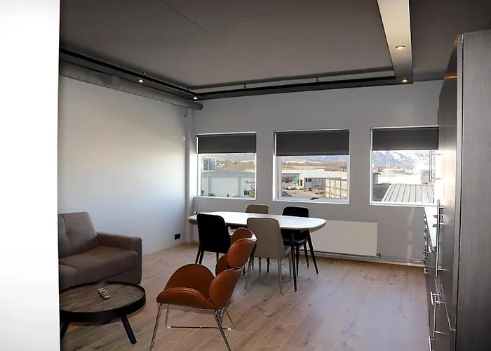 Tryggvabraut 24 One Bedroom Apartment