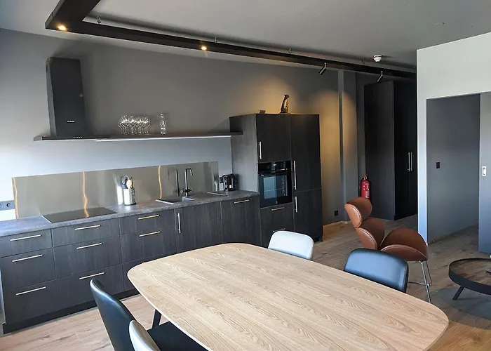 Tryggvabraut 24 One Bedroom Apartment